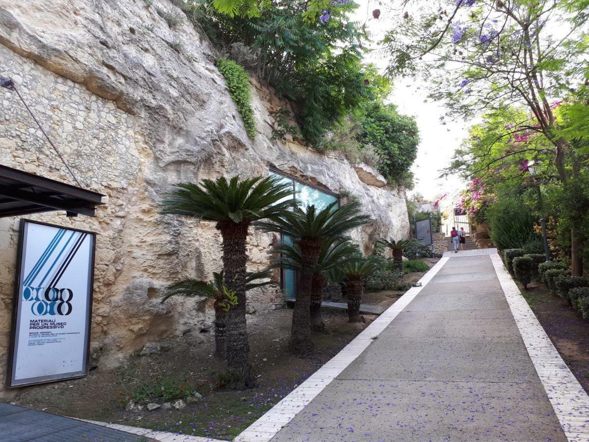 Mari Pintau Hotel Cagliari Kültér fotó